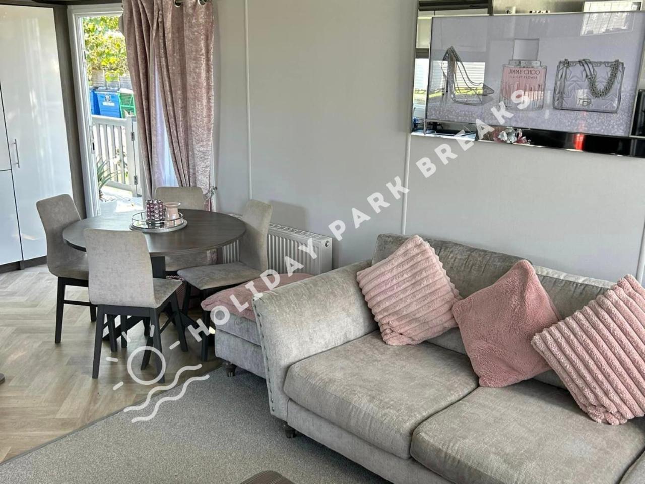Luxury 2 Bedroom At Seal Bay Resort Селси Экстерьер фото